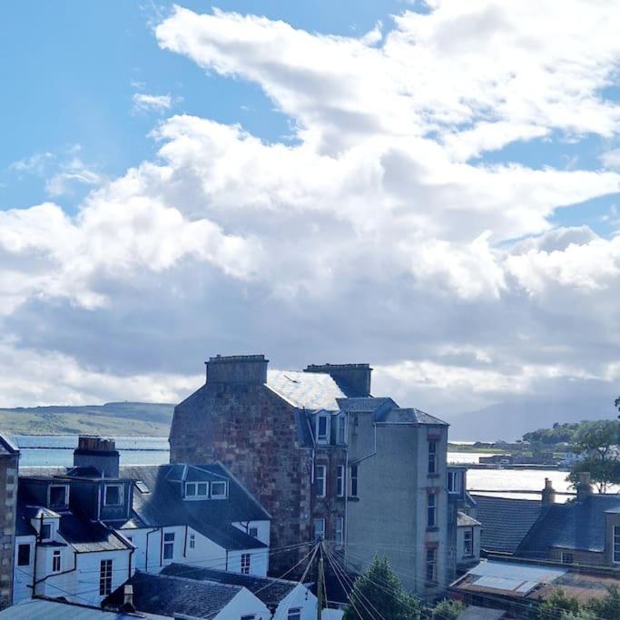 ミルポートCumbrae Loftアパートメント エクステリア 写真